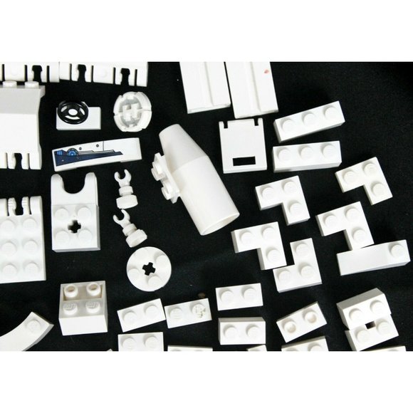 100+ Pieces White Lego Assorted Bricks Specialty Parts Building Shades Clear - Picture 5 of 12